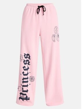 Disney Princess Women’s Graphic wide leg fleece pants.